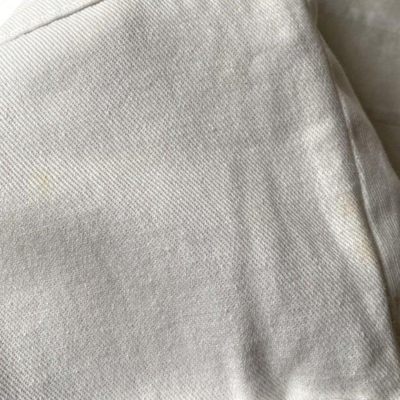 1940s white high waisted shorts - Picture 3 of 7